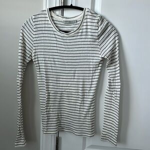 Vince long sleeve tshirt